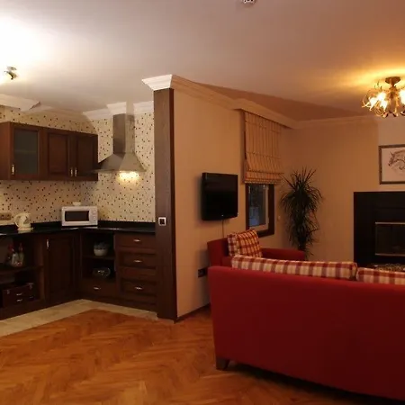 Padok Premium & Stables מלון 4*