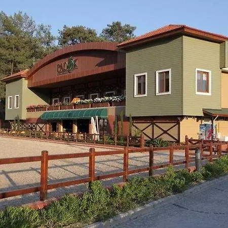 Szálloda Padok Premium & Stables